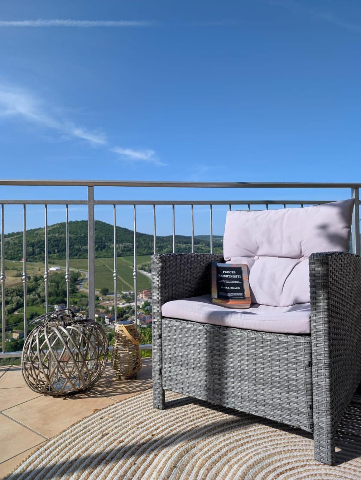 Studio Apartman Bel Vedere Motovun Exterior foto