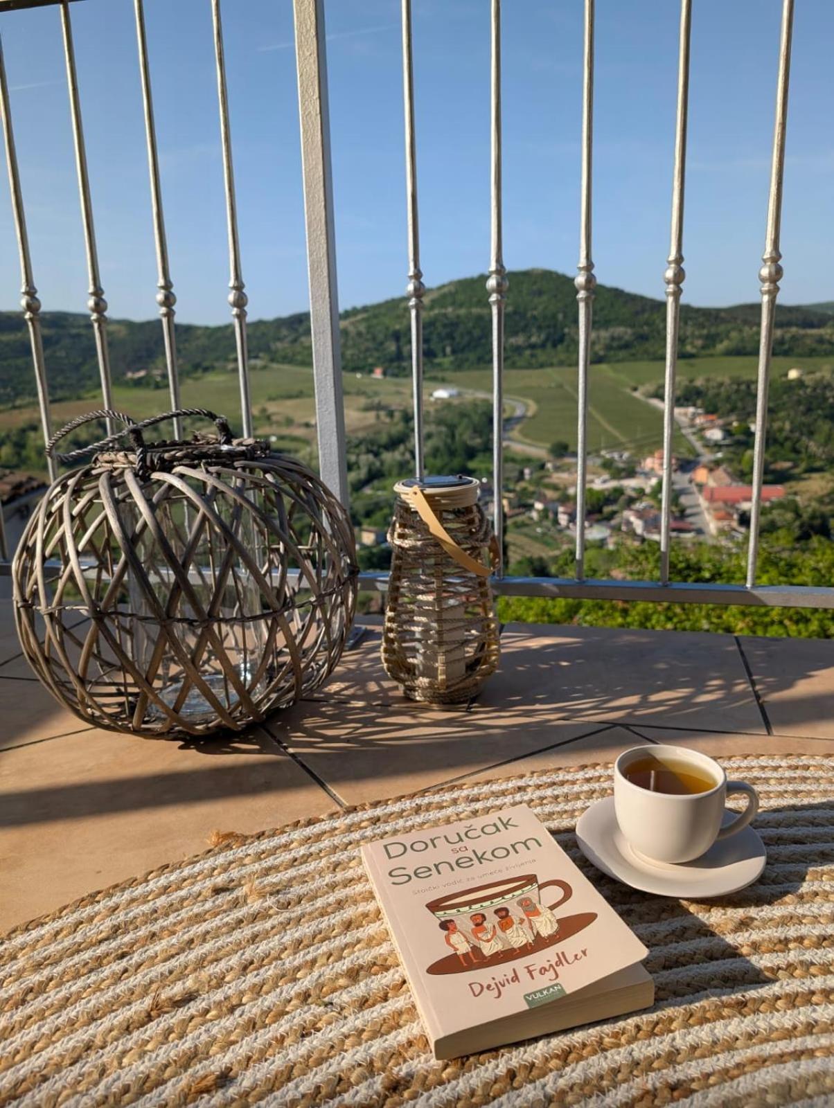 Studio Apartman Bel Vedere Motovun Exterior foto